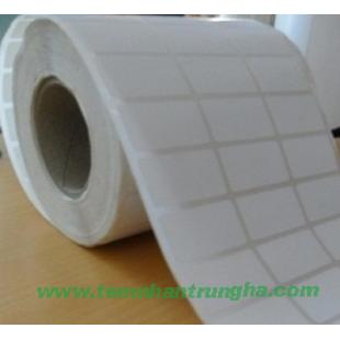 Giấy in mã vạch 3 tem kích thước 35x22